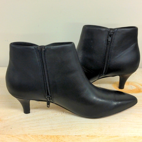 Clarks Linvale Sea Ankle boot - Picture 6 of 7